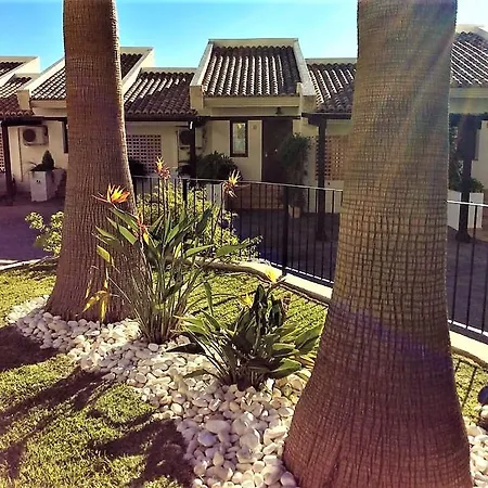 Townhouse Olivos M 別荘 *